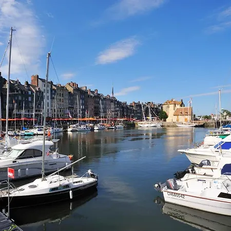 Apartment Romantique, Vue Panoramique Bassin De L'est